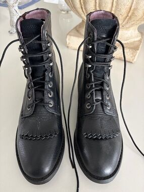 Ariat Women's Black Leather Lace-Up Boots